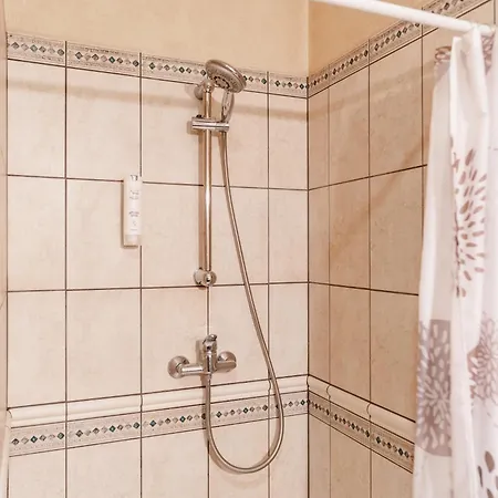 Old Town Main Square With Sauna Appartement