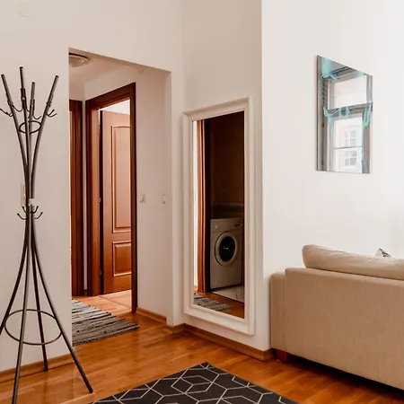 Apartment Old Town Main Square With Sauna