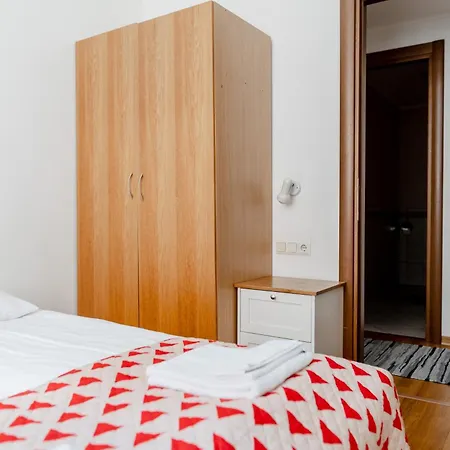 Daire Old Town Main Square With Sauna