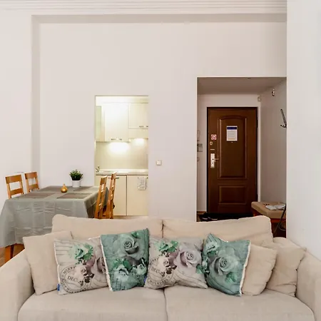 Old Town Main Square With Sauna Reval